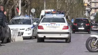 Top News-I mituri shqiptar garë me policinë/Transportonte 31 kg kanabis,kapen dhe 2 persona të tjerë