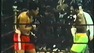 Muhammad Ali vs  Joe Frazier 1 Highlights