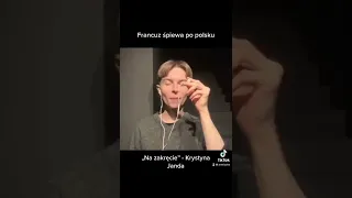 Francuz śpiewa „na zakręcie”  Krystyna Janda