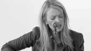 Clare Dunn - Old Hat