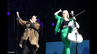 Clean Bandit - Solo (Hyde Park 2019)