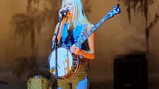 The Castellows - Red Dirt Girl unplugged (Emmylou Harris cover) Louisiana Grandstand, April 12, 2024