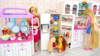 Fantastic doll Kitchen Full Set - Kitchen Island / Fridge with Light on & Making ice Küche Geladeira