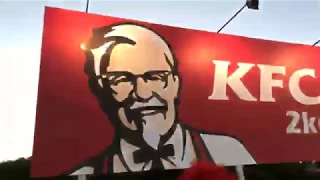 Ronald McDonald VS KFC Sign (LIVE)