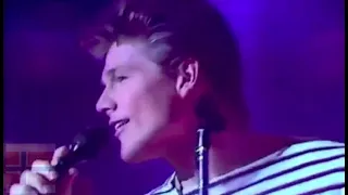 A-HA PERFORMING TOUCHY! AT THE TV SUMMER SPECIAL IN 1988