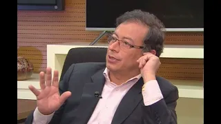 Petro: “Uribe no quiere la JEP porque está incurso en delitos de lesa humanidad” | Noticias Caracol