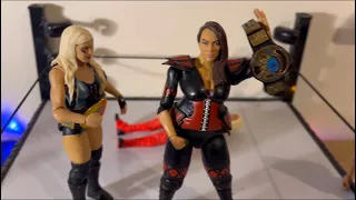 Womens Toxic week 31 figure match