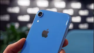 КАК СЕБЯ ЧУВСТВУЕТ iPHONE XR В 2024 ГОДУ? СТОИТ ЛИ ПОКУПАТЬ