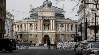 Vom Tänzer zum Bauarbeiter: Wie der Ukraine-Krieg Karrieren zerstört