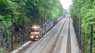 3 NS Trains Go Under Me! Mountain Railroading! Coal Drag! Cassandra Overlook! Live Action!