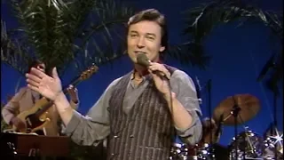 Karel Gott live: Begin the Beguine / Gib dein Ziel niemals auf (Hold on Tight) Berlin 1983