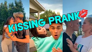 Tik Tok kiss challenge / Kissing Prank: ПОЦЕЛУЙ С НЕЗНАКОМКОЙ | РАЗВОД НА ПОЦЕЛУЙ