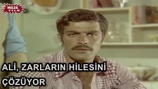 Ali, Hileli Zarları Çözüyor - Ceza - Kadir İnanır & Hale Soygazi