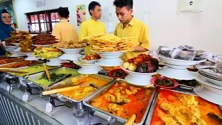 Muslim Street Food in Jakarta - SPICY Indonesian Street Food | BEST BBQ + Street Food in Indonesia!