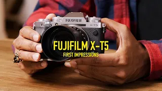 Fujifilm X-T5 Hands-On First Impressions: Features, Studio Testing & Sample Photos!