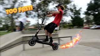 ELECTRIC SCOOTER AT SKATEPARK!