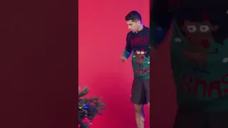 🎄 When you decorate the tree with Joāo Félix and Joāo Cancelo #shorts