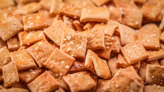 Perfect Saltine Crackers | Super Easy and Quick Crispy Cracker Recipe