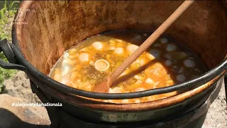 REȚETĂ DE CIORBĂ DE BUREȚI DE PRUN. ADI CIORTAN ȘI GEORGE HOȚOPAN, BIHOR, LA ALEGE REȚETA NAȚIONALĂ