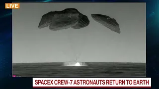 Watch SpaceX Dragon Capsule Splashing Down Off Florida Coast