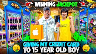 Giving 15 Year Old Boy My Debit Card To Win Jackpot In Arcade Games🕹️👾 -Ritik Jain Vlogs