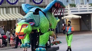 Magic Happens Parade Aug/2023 @ Disneyland (Anaheim/USA)