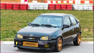 MENOS QUE COCHES 🚘 OPEL KADETT GSI Turbo 🚀