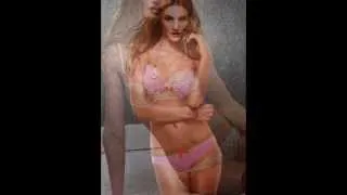 8     Rosie  Huntington