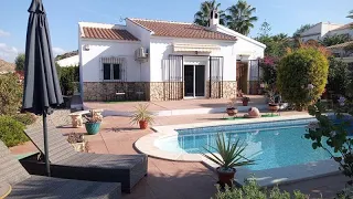 Property for Sale Spain- Villa Floral - 194,950 Euros- Beautiful 3 bed 2 bath villa with pool.