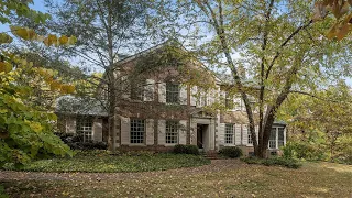 Knoxville TN luxury home Tour | RARE find | Sequoyah Hills