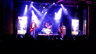 "All Apologies" by Nirvana performed by NEVERMIND The Nirvana Tribute Band