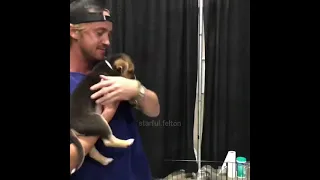 Tom Felton with puppies | I can't this is so cute |