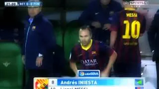 Lionel Messi injury vs Real Betis 10/11/2013 HD