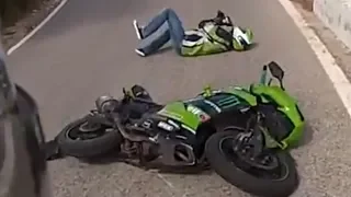 Ultimate MOTORCYCLE Crashes - 2018 #16