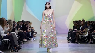 Elie Saab Spring/Summer 2023 Runway | Paris Fashion Week | VRAI Magazine