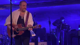 Waltz Across Texas - The Mavericks, Raul Malo, 12-30-22, Gruene Hall, New Braunfels, TX