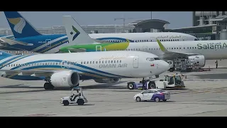 Oman Air Boarding, Push Back and Taxiing for DOH استعداد طائرة الطيران العماني للإقلاع في مطار مسقط