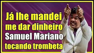 Samuel Mariano tocando trombeta de algo que ele já recebeu para fazer a tempos