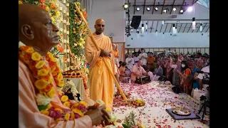 HH Svayam Bhagavan Keshav Maharaj Sannyas Initiation Kirtan by HH Indrayumna Swami Maharaj