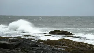 Enormous storm Lee lashes coastal Maine with wind, heavy rain, pounding surf