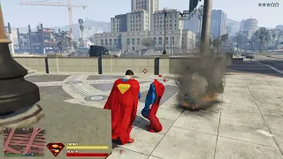 GTA 5 Superman Classic VS Superman New 52