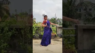 Somarohe Eso Hey❤️💙 #bengali #danceshorts #shreyaghoshal #dance #ytshorts #shortsfeed