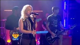 Kelly Clarkson - Because Of You - GMTV 2005