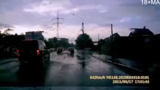 Подборка Дтп Аварий Курьезов на дороге на видеорегистратор сентябрь 2013  Crash september 2013