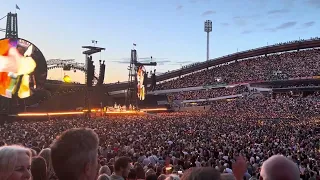 Coldplay - Yellow - Live Ullevi Göteborg ( Gothenburg ) 8/7 2023