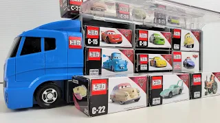Cars ☆ Unpack the Tomica minicar and store it in the cleaning convoy.