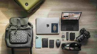 What's in my Travel Tech Bag + Accessories and Travel Essentials (EDC)