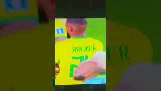 Neymar Desaba Após Eliminação . . .