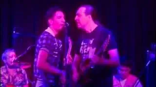 Parem - "Twist and Shout" (live at "B2") _ Парем - "Twist and Shout"