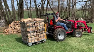 Mahindra max 26, can it lift 1500lbs of wood